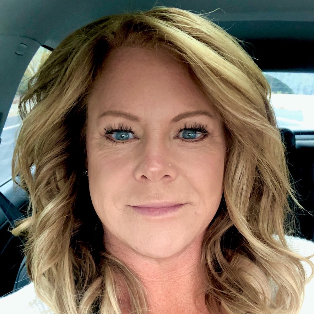 Meet your Posher, Jennifer